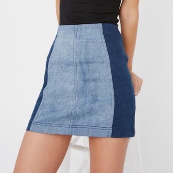 Dark and light blue denim skirt - Picture 5 of 5